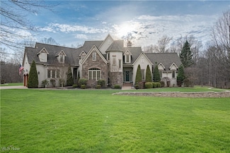 425 Woodside Ave, Jefferson, OH 44047