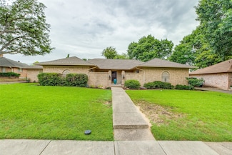 108 Westwood Cir, McKinney, TX 75070