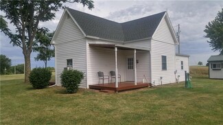6584 Little Platte Rd, Edgerton, MO 64444
