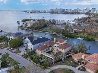 1348 Harbor Dr, Sarasota, FL 34239