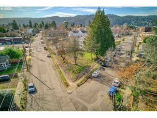 8028 N Lombard Way, Portland, OR 97203
