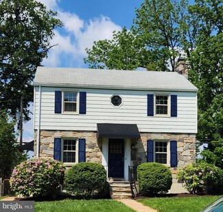 7012 Deerfield Rd, Pikesville, MD 21208