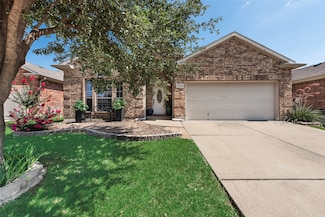 6305 Melanie Dr, Fort Worth, TX 76131