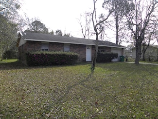 7604 Oakland Dr, Biloxi, MS 39532