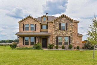 145 John Rockett Ln, Palmer, TX 75152