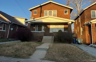 7025 Hunter Ave, Saint Louis, MO 63121