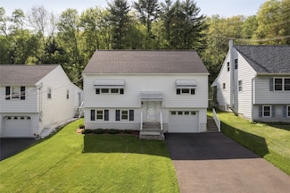627 Nelson Rd, Johnson City, NY 13790