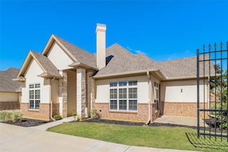 8821 Creek Run Rd Unit 203, Fort Worth, TX 76120