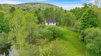312 Browns Trace, Jericho, VT 05465