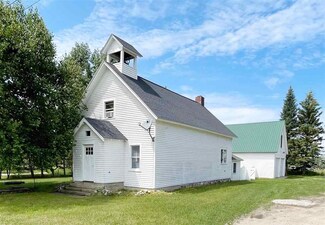 25 E Levering Rd, Levering, MI 49755