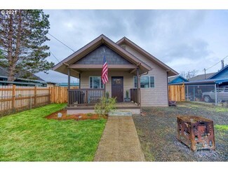 810 A St, Myrtle Point, OR 97458