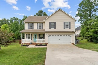 581 Old Castle Dr, Randleman, NC 27317