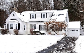 13 Reynolds St, Alfred, NY 14802