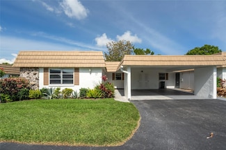 5521 Riverbluff Cir Unit V10, Sarasota, FL 34231