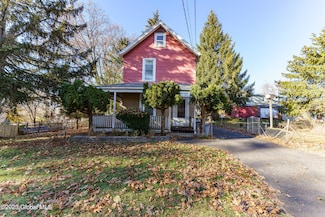 9 Starr Ave, Schenectady, NY 12304