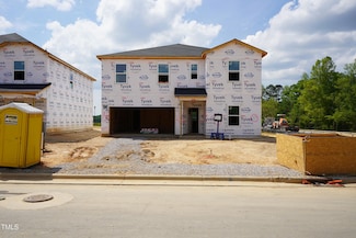 1100 Landen Creek Ln, Zebulon, NC 27597