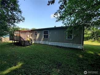 669 Duck Lake Dr NE, Ocean Shores, WA 98569