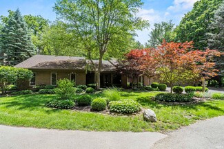 2727 Foxchase Run, Fort Wayne, IN 46825