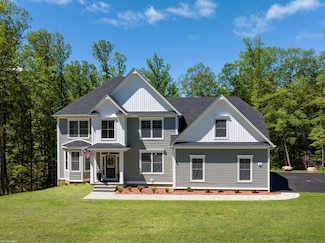 81 Nelson Dr, Burlington, CT 06013