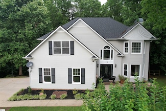 114 Hartsdale Ct, Greer, SC 29650