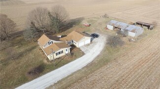 6694 E 75 S, Elwood, IN 46036
