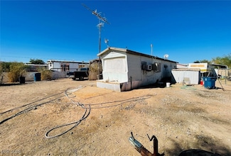 370 W McDonald Ave, Moapa Valley, NV 89040