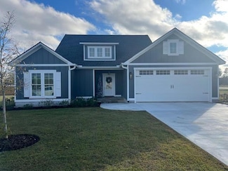 53 Waters Edge Way, Tifton, GA 31793