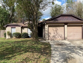8011 Bluejay Twin Cir, Humble, TX 77396