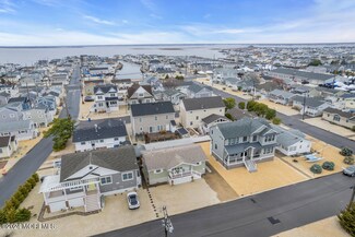 3205 Keith Ln, Lavallette, NJ 08735