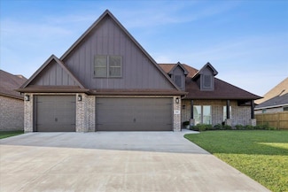 9205 Chicory St, Bevil Oaks, TX 77713