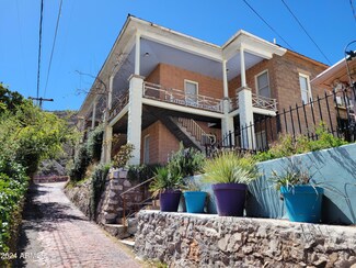 15 Maxfield Ave, Bisbee, AZ 85603