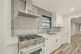 2111 Nina Lee Ln, Houston, TX 77018