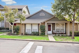 1015 E Yager Ln Unit 64, Austin, TX 78753