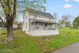 501 N D St, Lenoir City, TN 37771