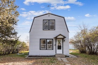 5106 Queen Ave N, Minneapolis, MN 55430