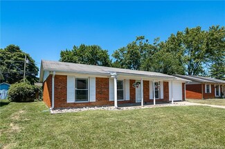 1043 Cottonwood Dr, Clarksville, IN 47129