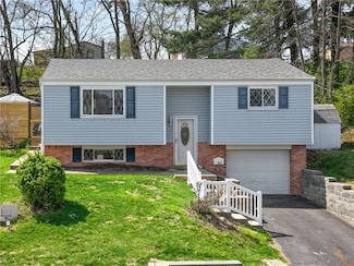 5638 Florida Ave, Bethel Park, PA 15102
