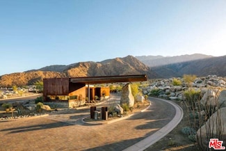 2217 Morning Vista Dr, Palm Springs, CA 92262