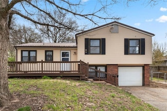 8709 E 84th St, Raytown, MO 64138