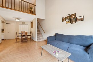 548 Auburn Place NW Unit D, Elk River, MN 55330