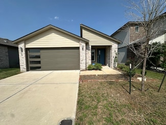 910 Kickapoo Ln, College Station, TX 77845