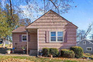 233 2nd Ave SW, Faribault, MN 55021