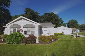 10838 N Ravinia Blvd, Monticello, IN 47960