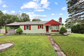 201 Orchard Ave, Newington, CT 06111