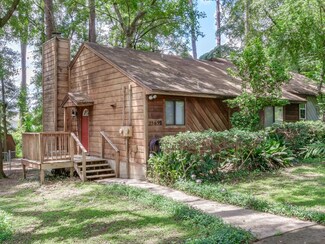 2569 Panther Creek Rd, Tallahassee, FL 32308