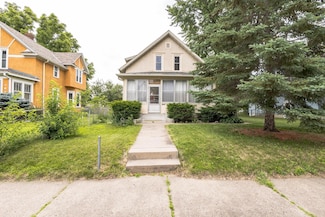 3331 34th Ave S, Minneapolis, MN 55406