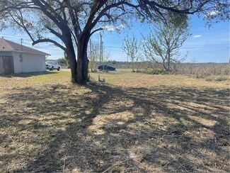 16971 1st St, Alva, FL 33920