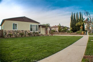 2206 S Shelton St, Santa Ana, CA 92707