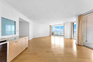 1581 Brickell Ave Unit 1905, Miami, FL 33129