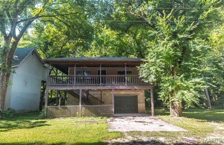 21582 Private Drive 8496, Newburg, MO 65550